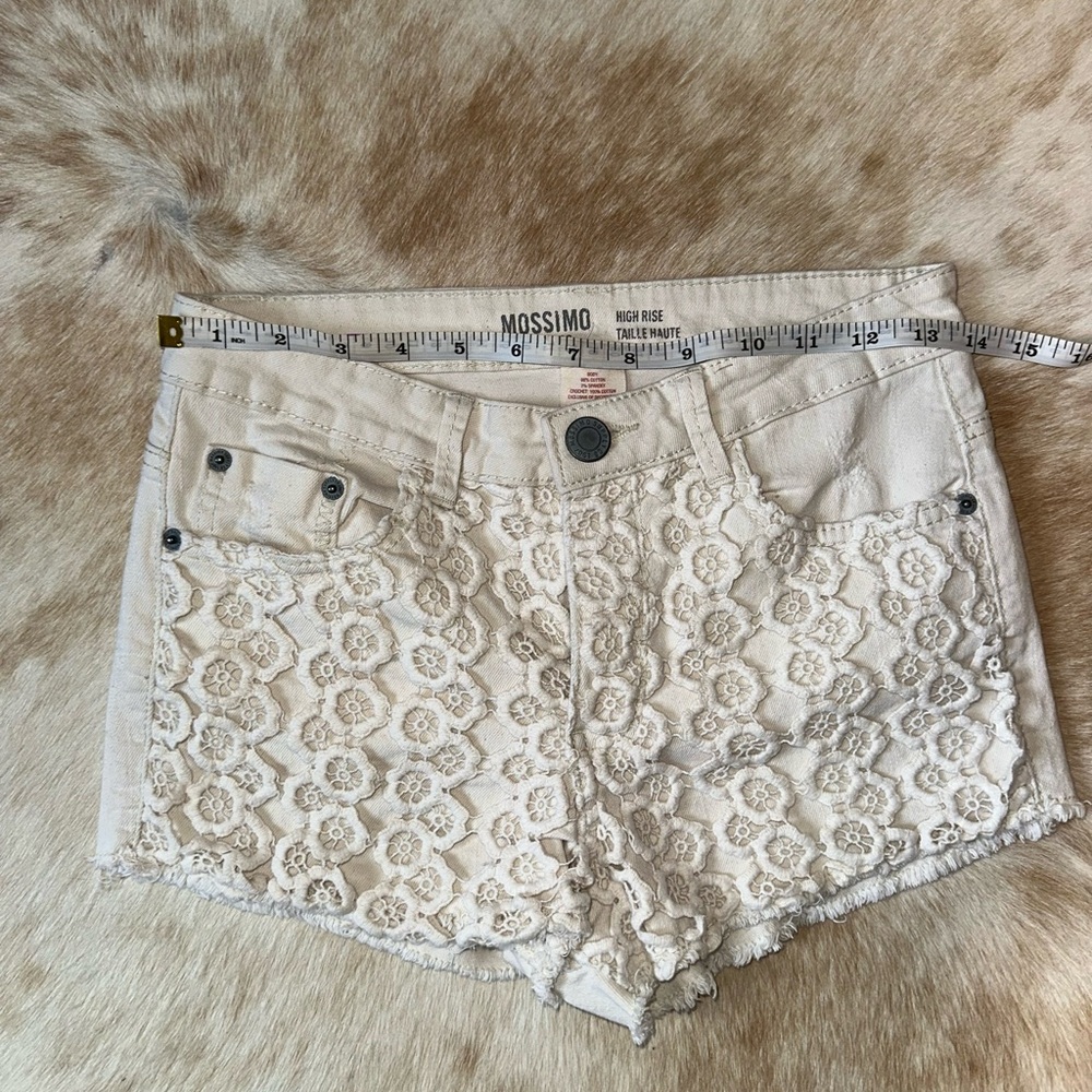 White Lace Denim Shorts - Picture 3 of 4